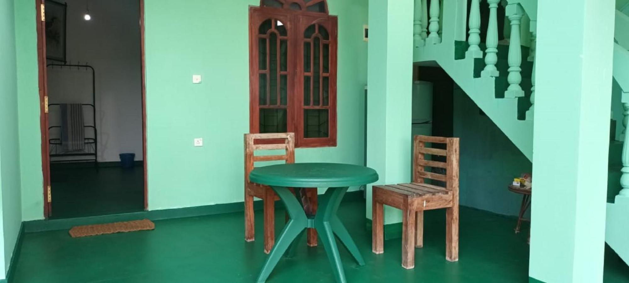 Lagoon Inn Hambantota Extérieur photo