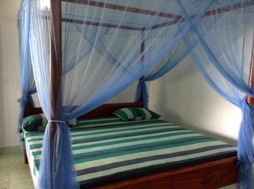 Lagoon Inn Hambantota Extérieur photo